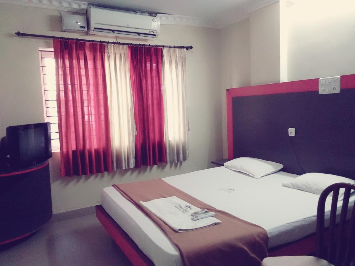 Hotel Town Gate Mangalore Exterior photo